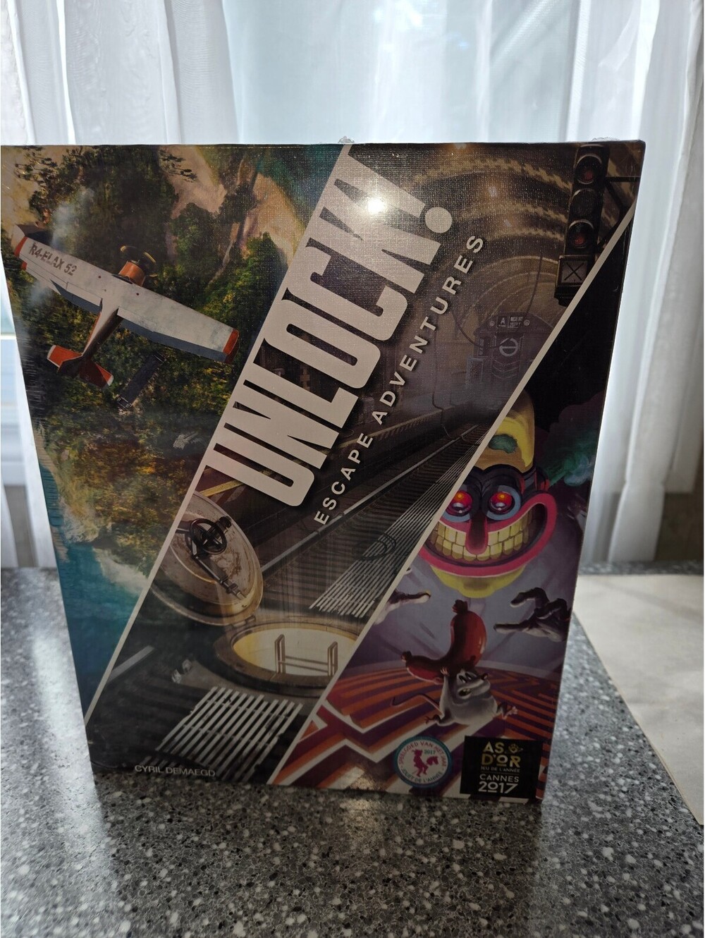 UNLOCK! Escape Adventures / Space Cowboys / French Edition Sealed Board Game
